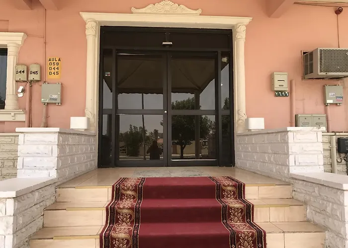 فندق المسافر