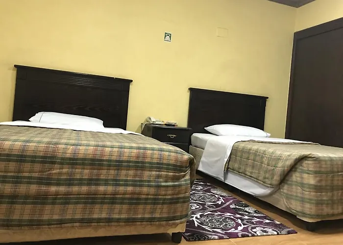 فندق المسافر