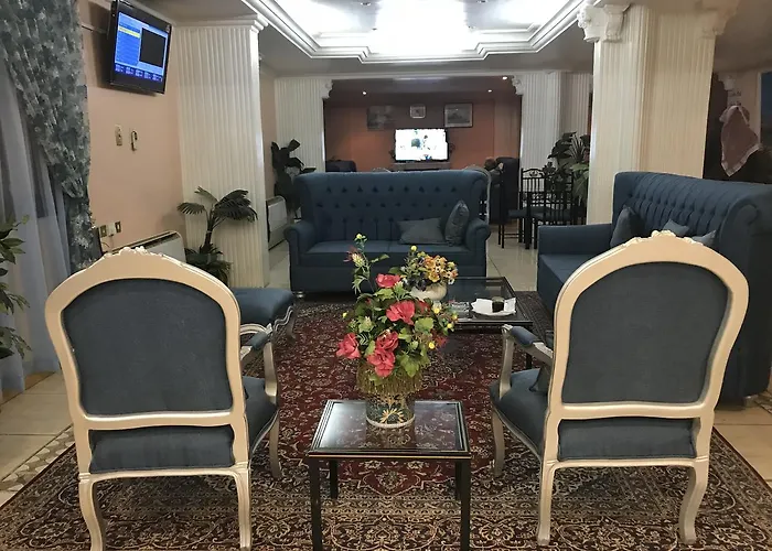 فندق المسافر